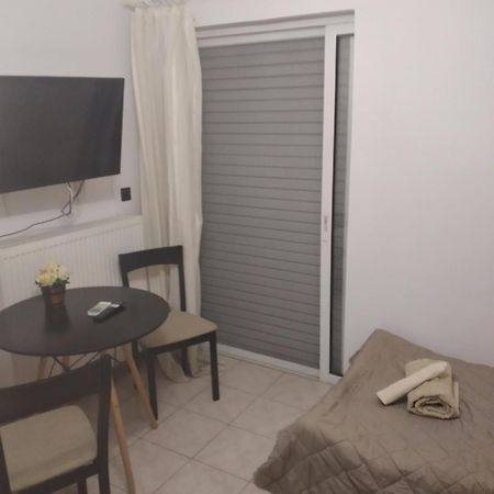 Izabela'S Apartment Mesolóngion Екстериор снимка